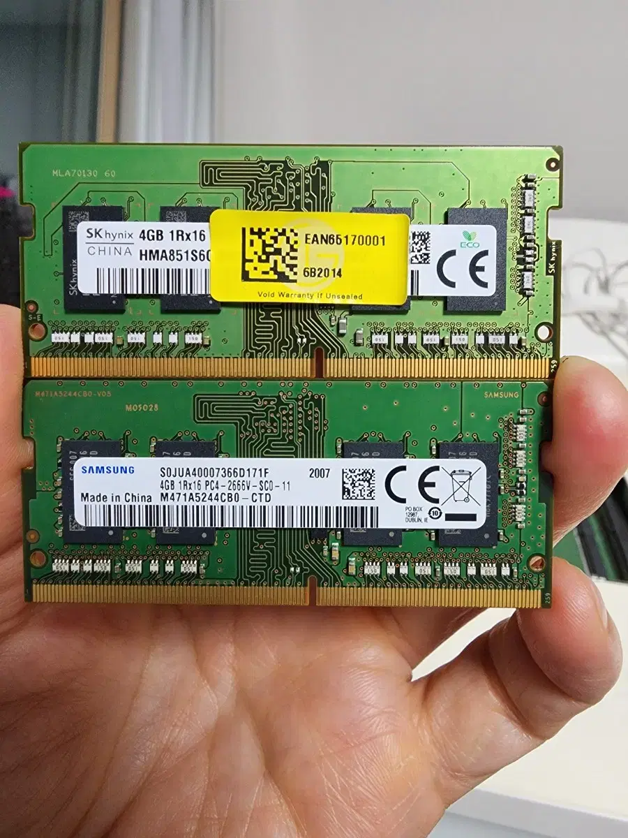 DDR4 PC4-2666  4GB 2개(노트북용)